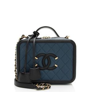 Chanel Caviar Leather CC Filigree Medium Vanity Case